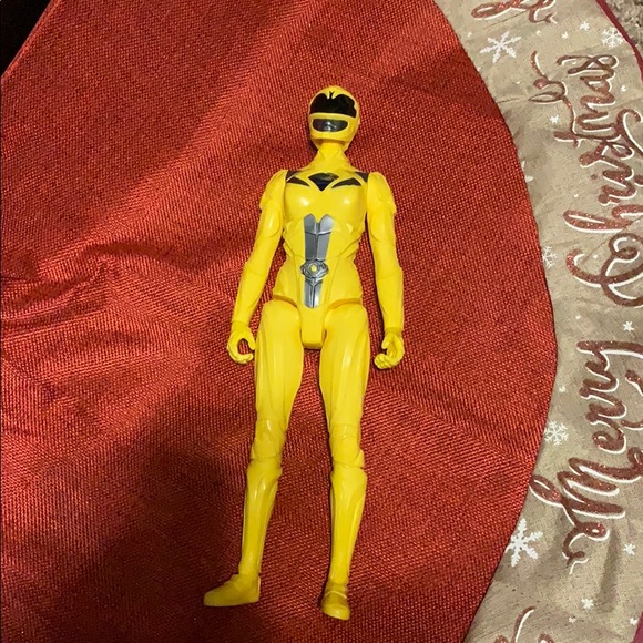 Yellow Power Ranger - Picture 2 of 8